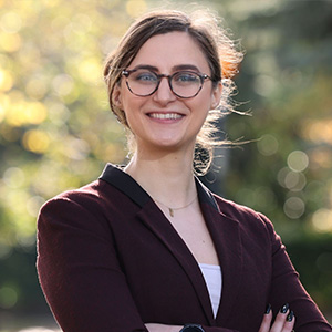 Dr. Fabiola Schneider