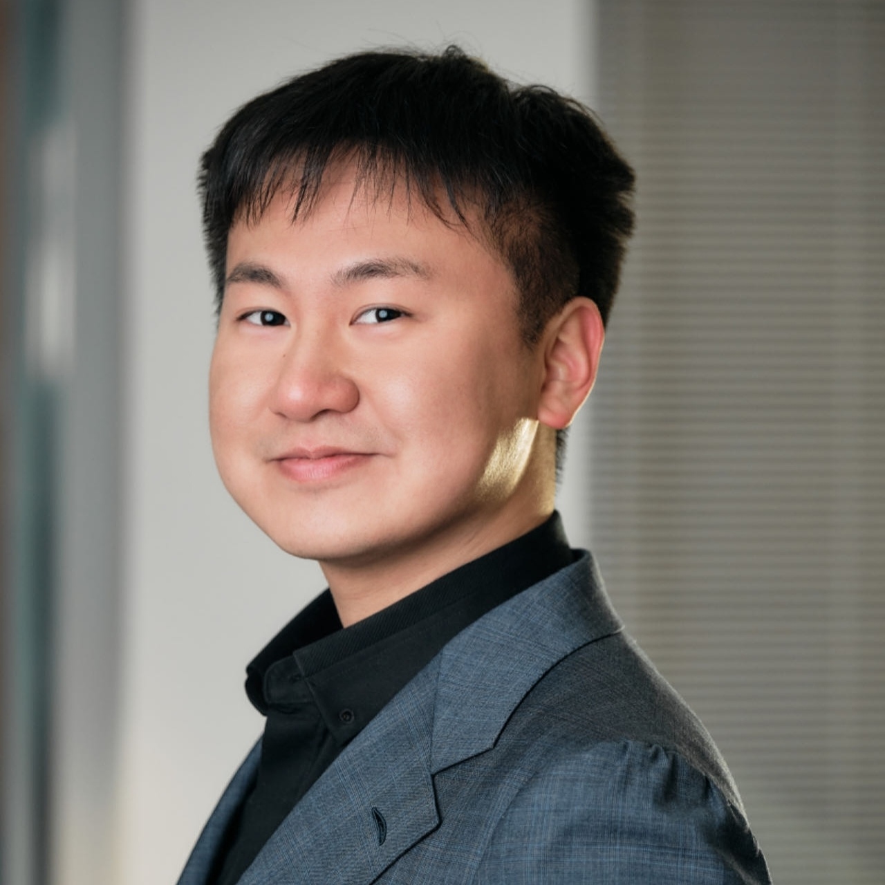 Yifan Qi